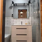 Estudio Bajo Estilo Industrial *