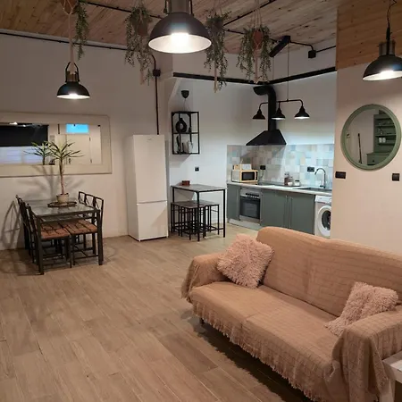Estudio Bajo Estilo Industrial * Gandía